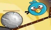 Angry Birds Grande Bomba No Espaço