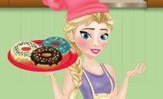 Elsa Cooking Donuts