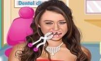 Miley Cyrus No Dentista