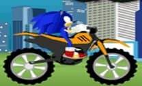 Pilotar moto com Sonic