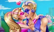Super Barbie Kissing